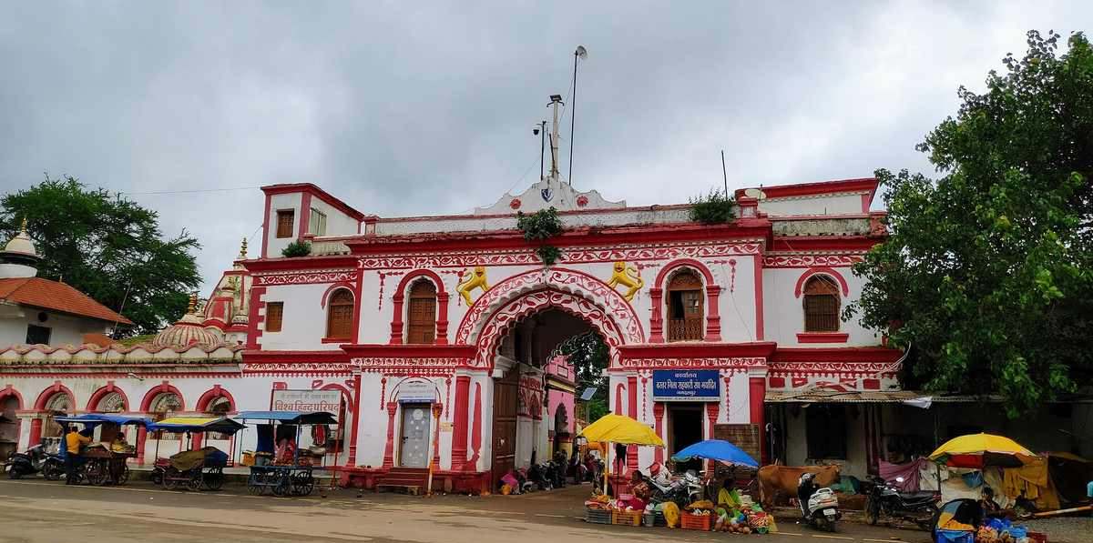 The red and white gateway of the Danteshwari Temple in Jagdalpur town